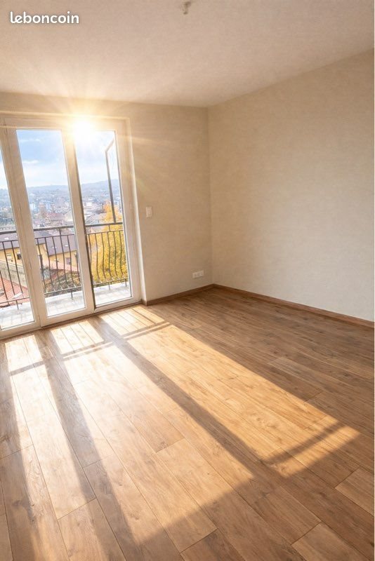 Appartement à louer, 60m², Oyonnax