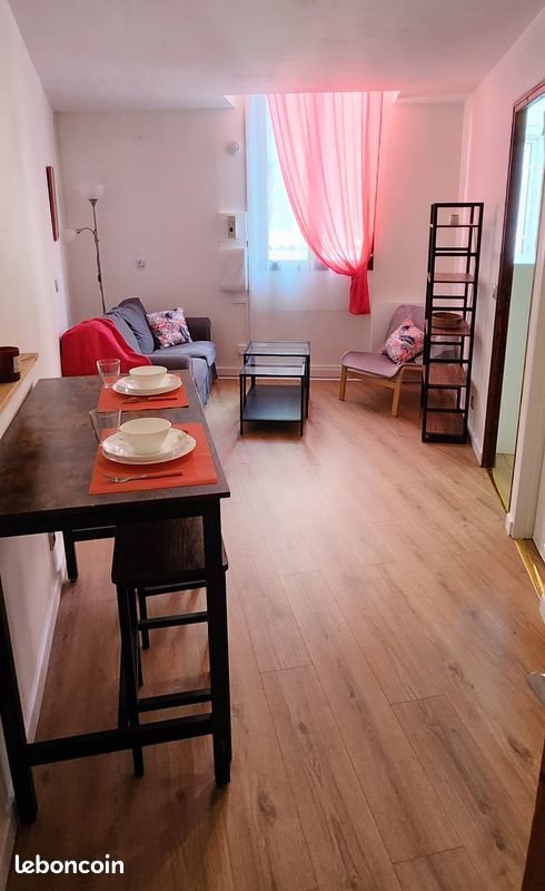 Appartement à louer, 28m², Bordeaux
