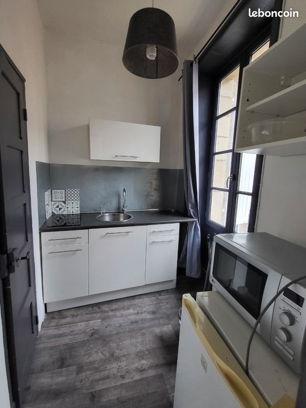Appartement à louer, 28m², Figeac