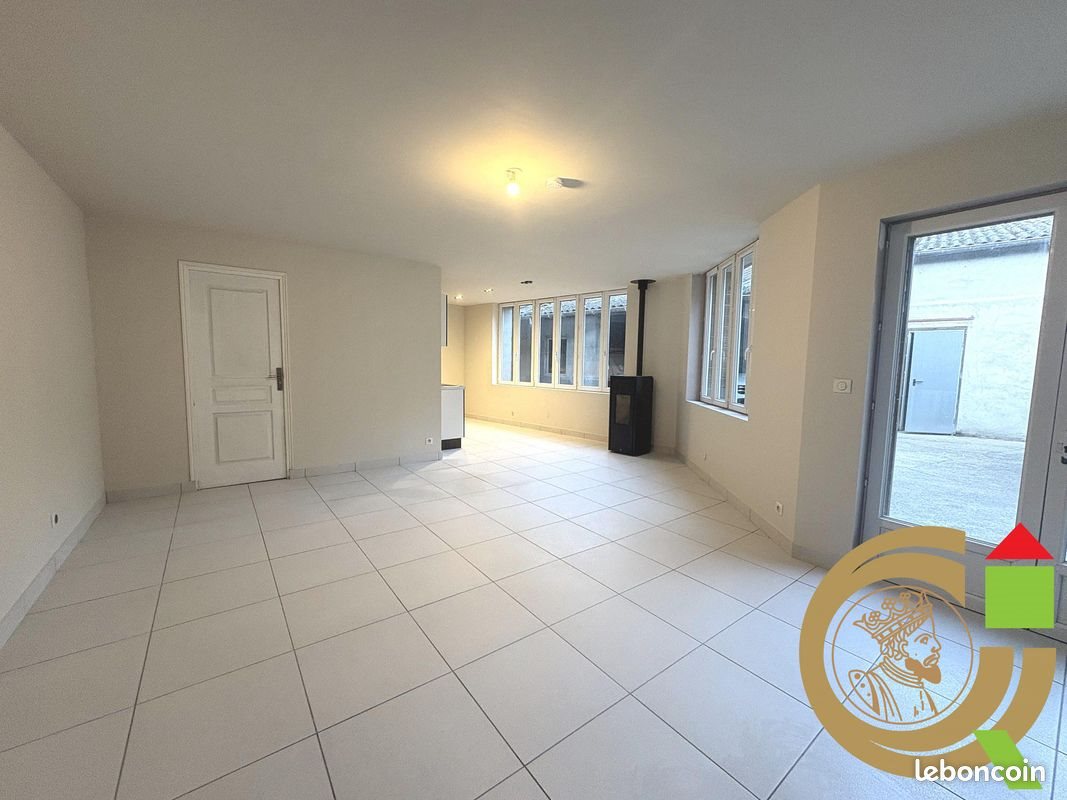 Appartement à vendre, 90m², Neuville-sous-Montreuil