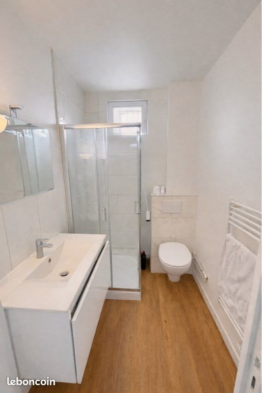 Appartement à louer, 32m², Paris 20ème