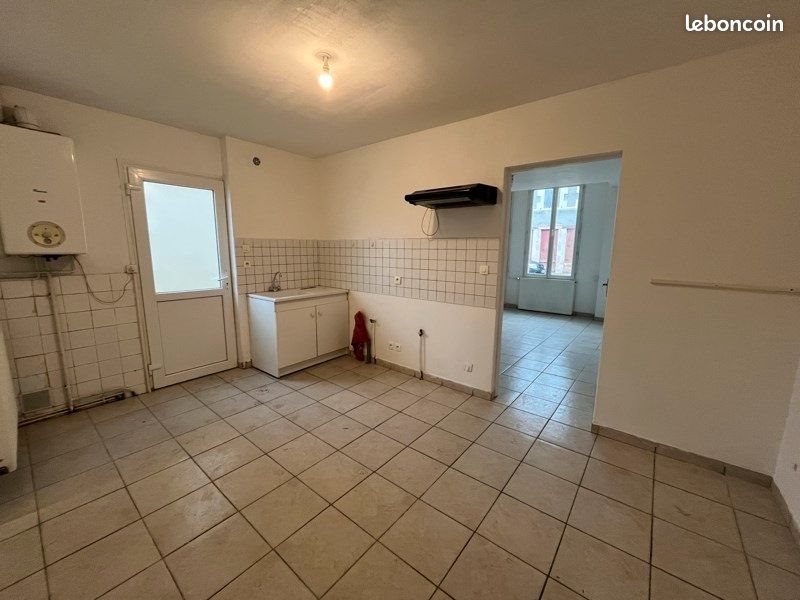 Maison à louer, 63m², Saint-Aigulin