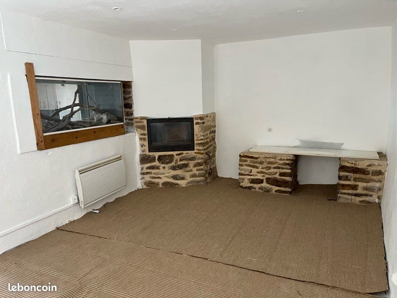Maison à louer, 140m², Vinezac