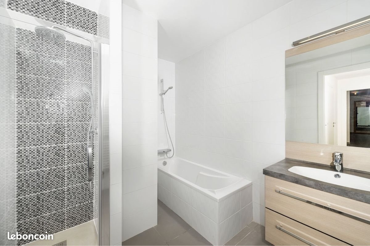 Appartement à louer, 77m², Ségny