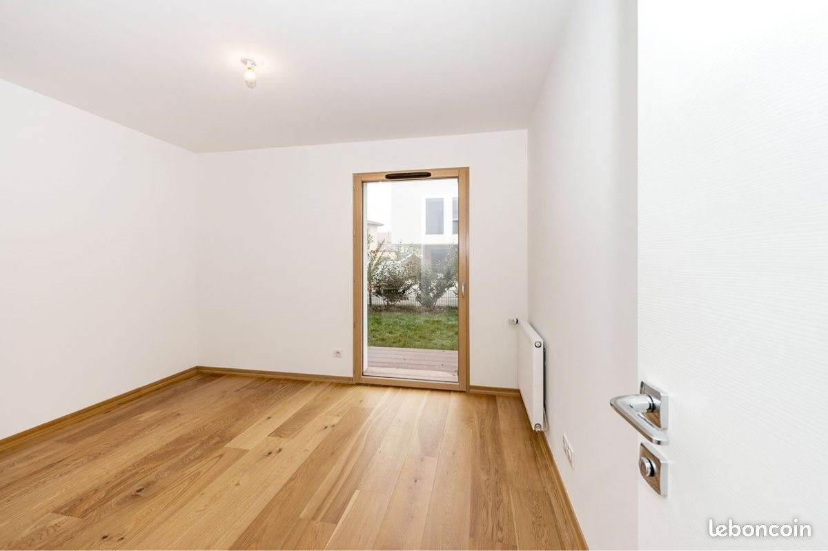 Appartement à louer, 77m², Ségny