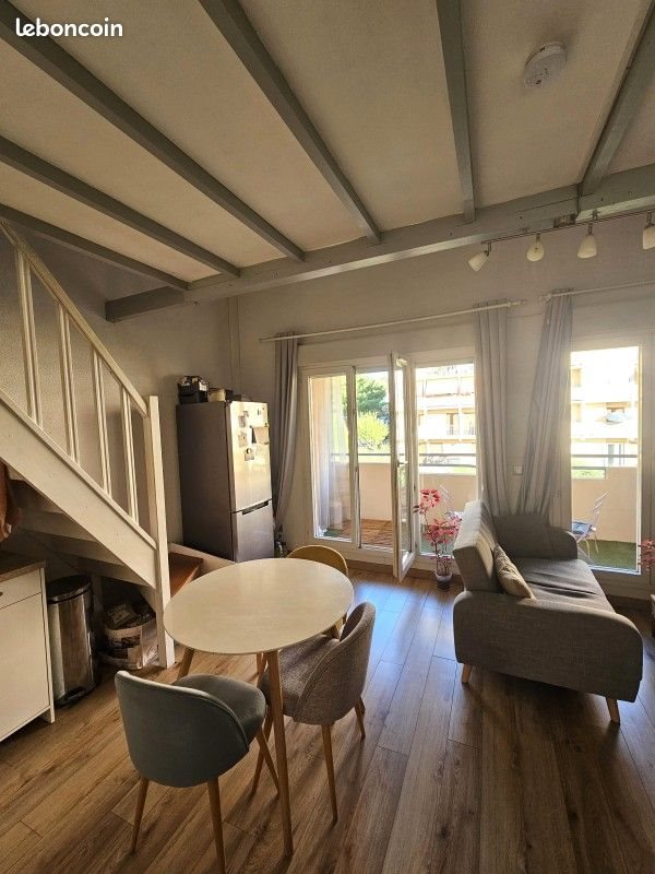 Appartement à louer, 24m², Vallauris