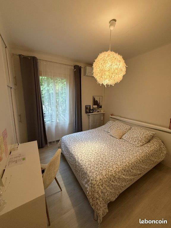 Appartement à louer, 123m², Nîmes