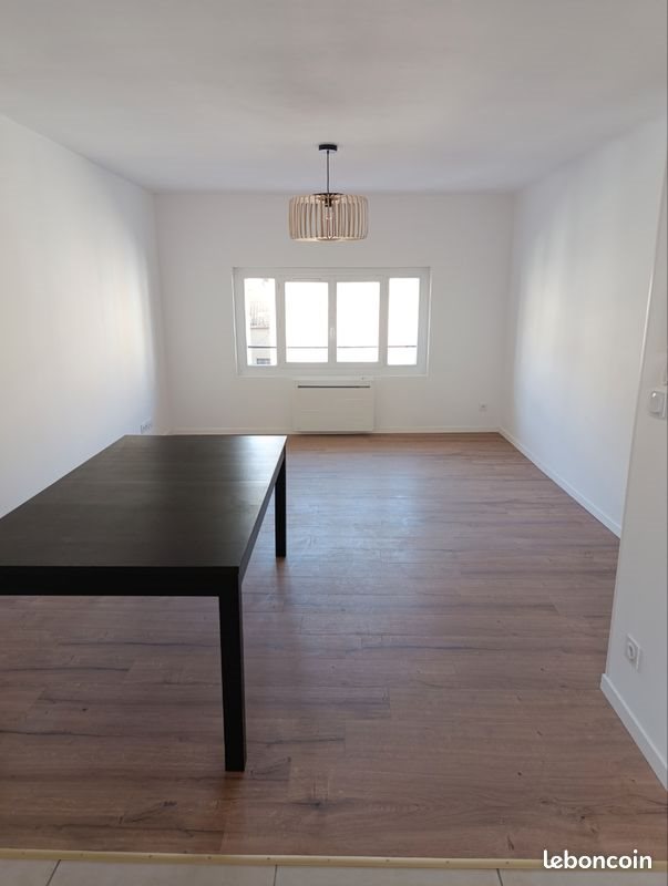 Appartement à louer, 71m², Maraussan