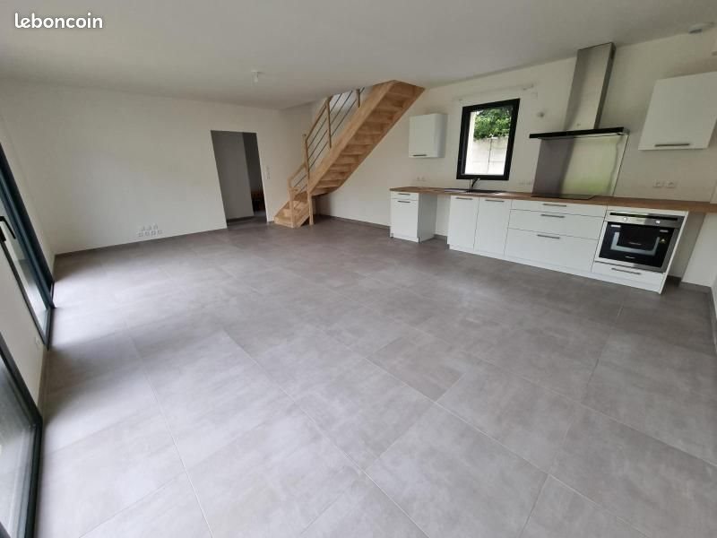 Maison à louer, 96m², Tours