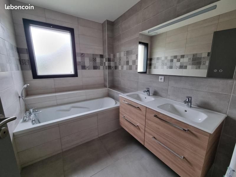 Maison à louer, 96m², Tours