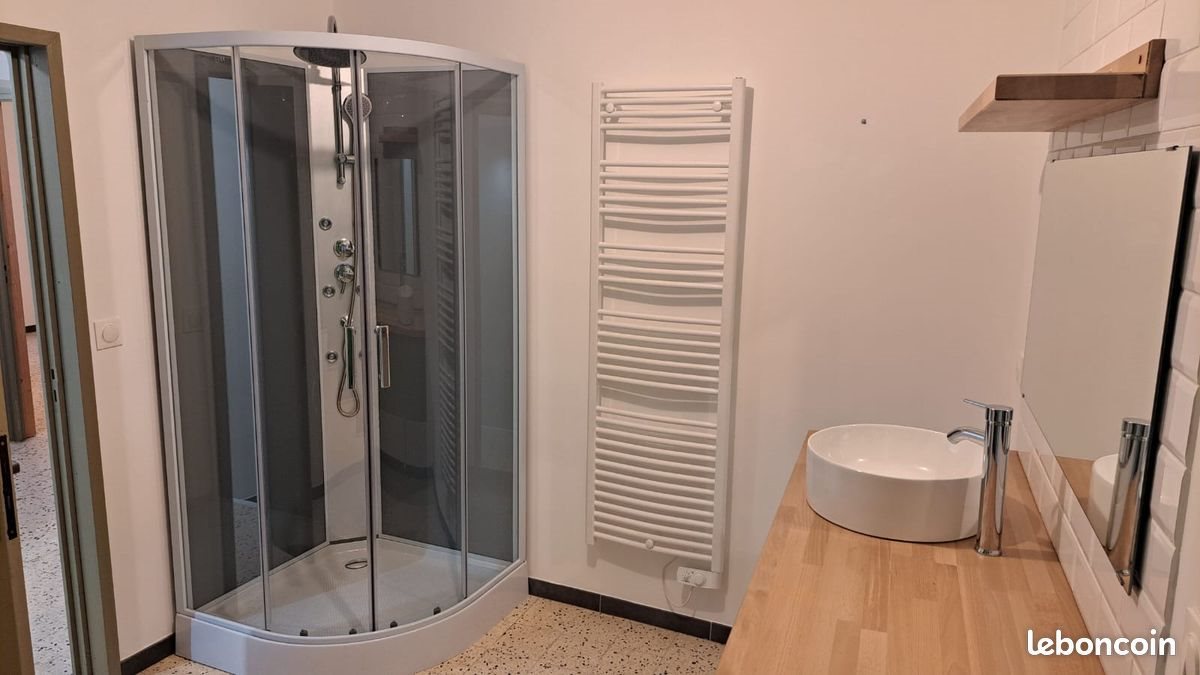 Maison à louer, 120m², Mialet