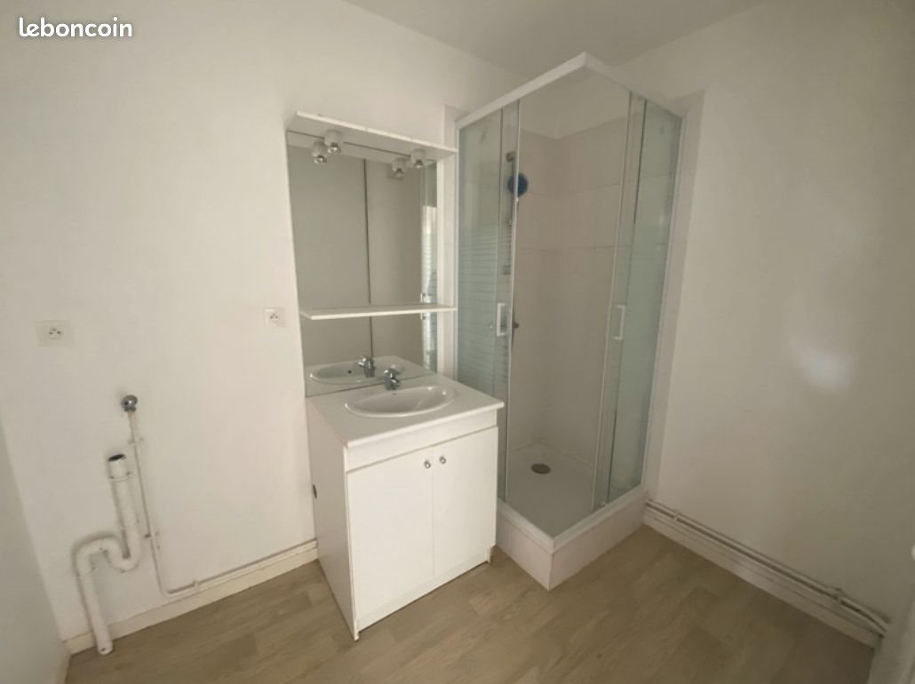 Appartement à louer, 41m², Saint-Méen-le-Grand