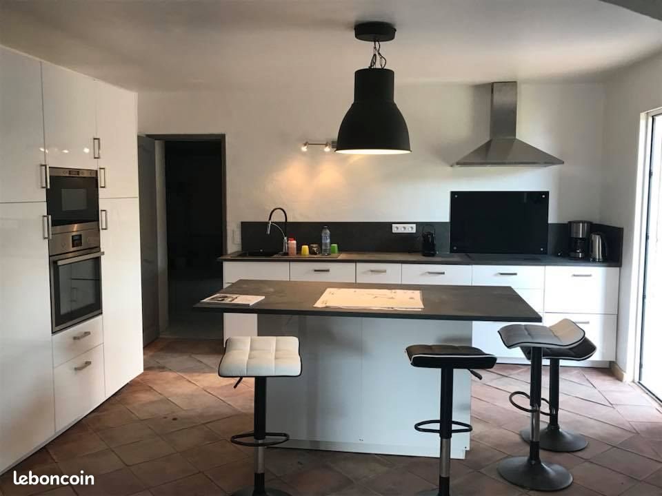 Maison à louer, 200m², Grimaud