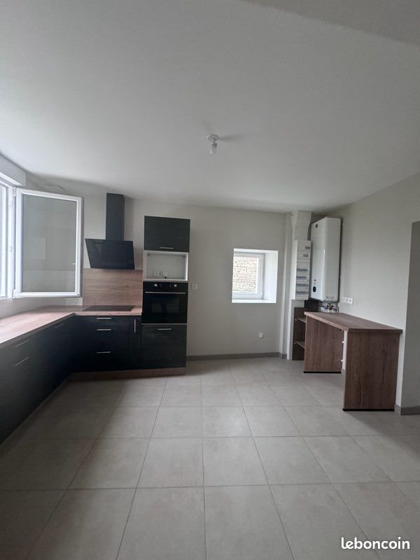 Maison à louer, 123m², Ingrandes