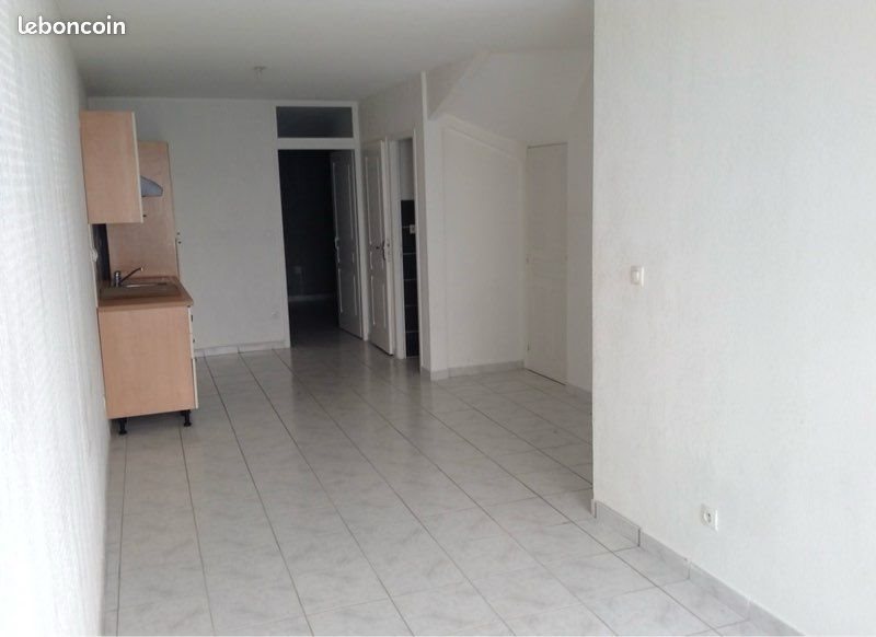 Appartement à louer, 41m², Lagnieu