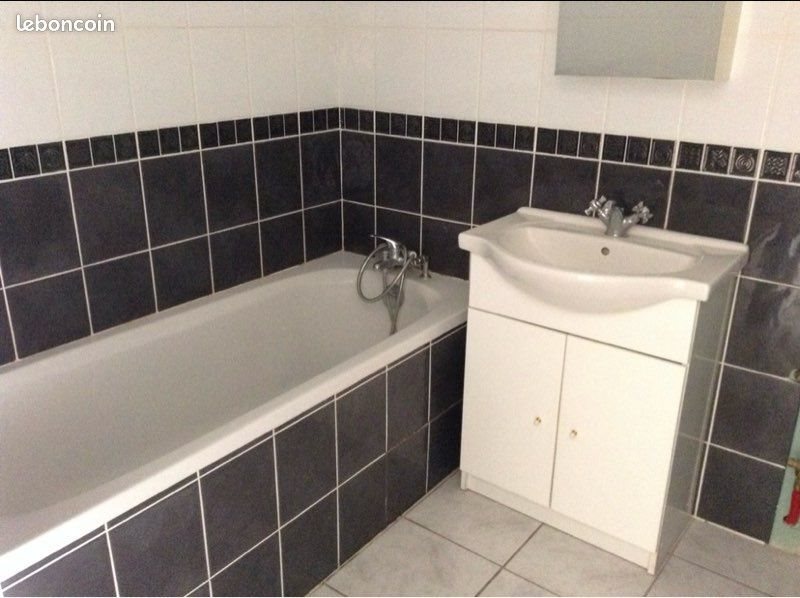 Appartement à louer, 41m², Lagnieu