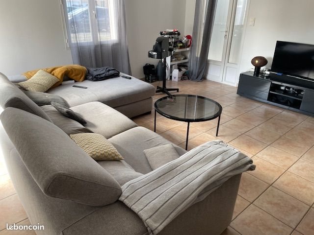 Maison à louer, 87m², Saint-Martial-de-Vitaterne