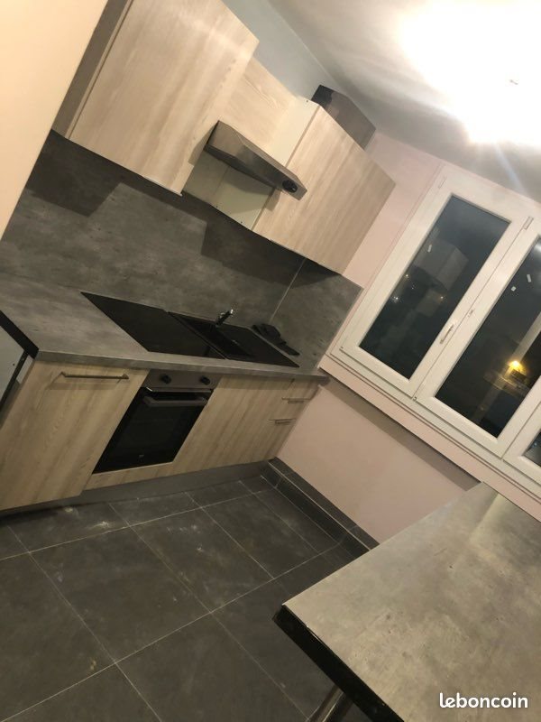 Appartement à vendre, 58m², Saint-Etienne