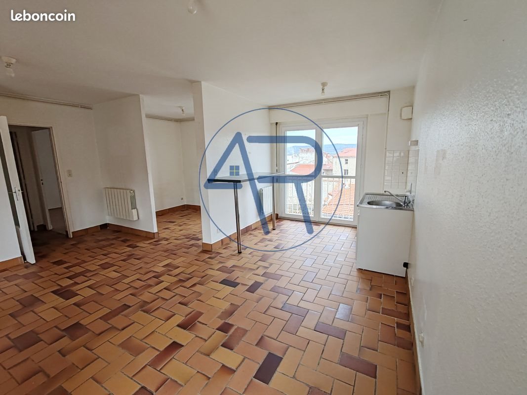 Appartement à louer, 61m², Brioude