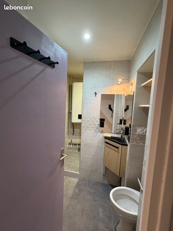 Appartement à louer, 20m², Nîmes