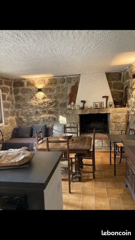 Maison à louer, 50m², Granace