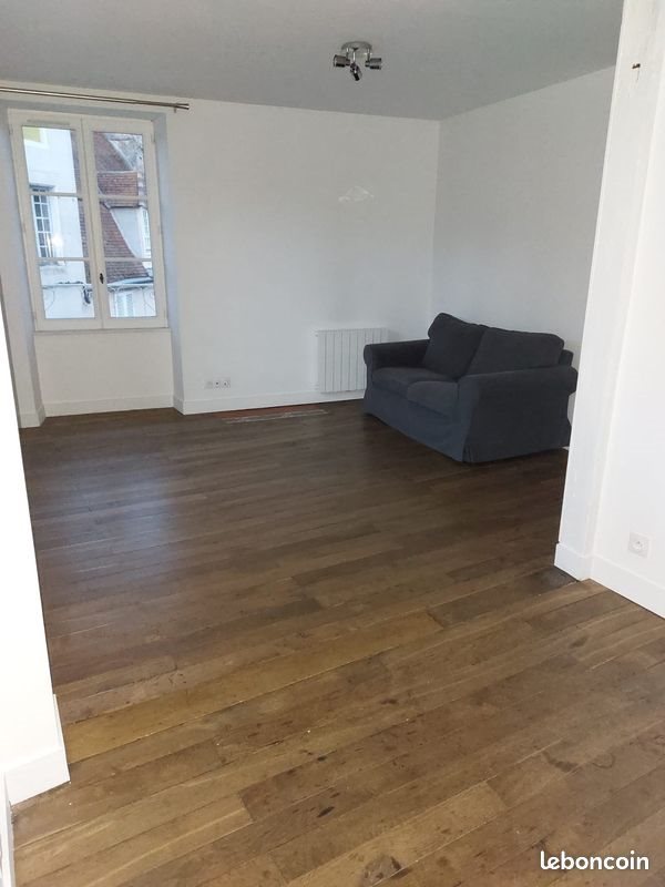 Appartement à louer, 43m², Montmorillon