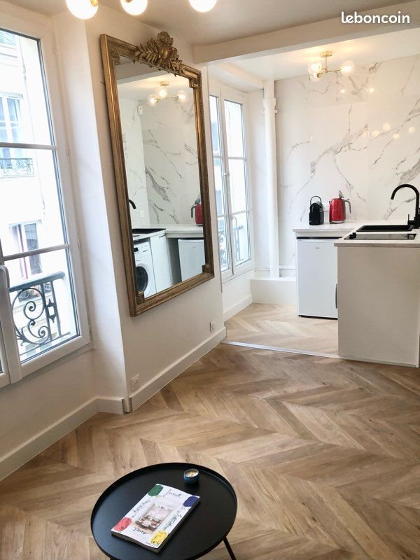 Appartement à louer, 25m², Paris 18ème