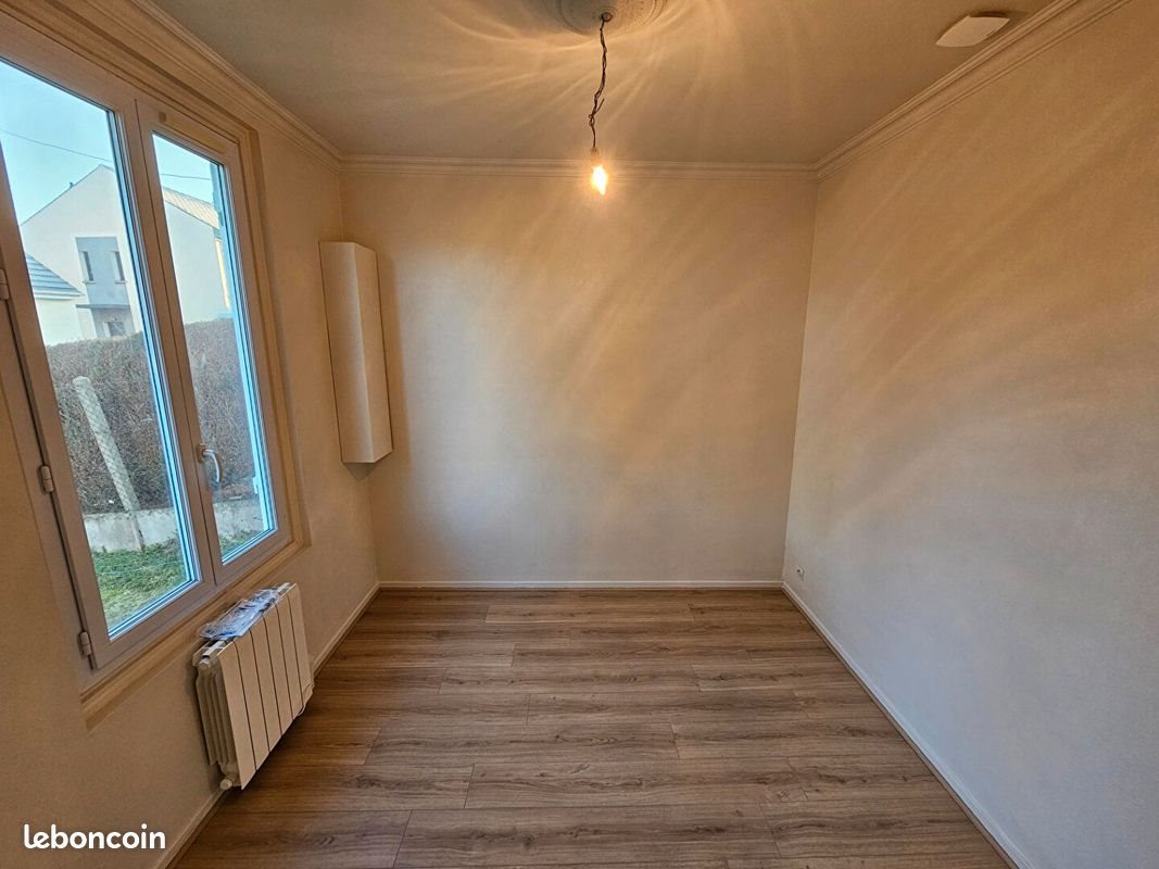 Maison à louer, 33m², Orsay