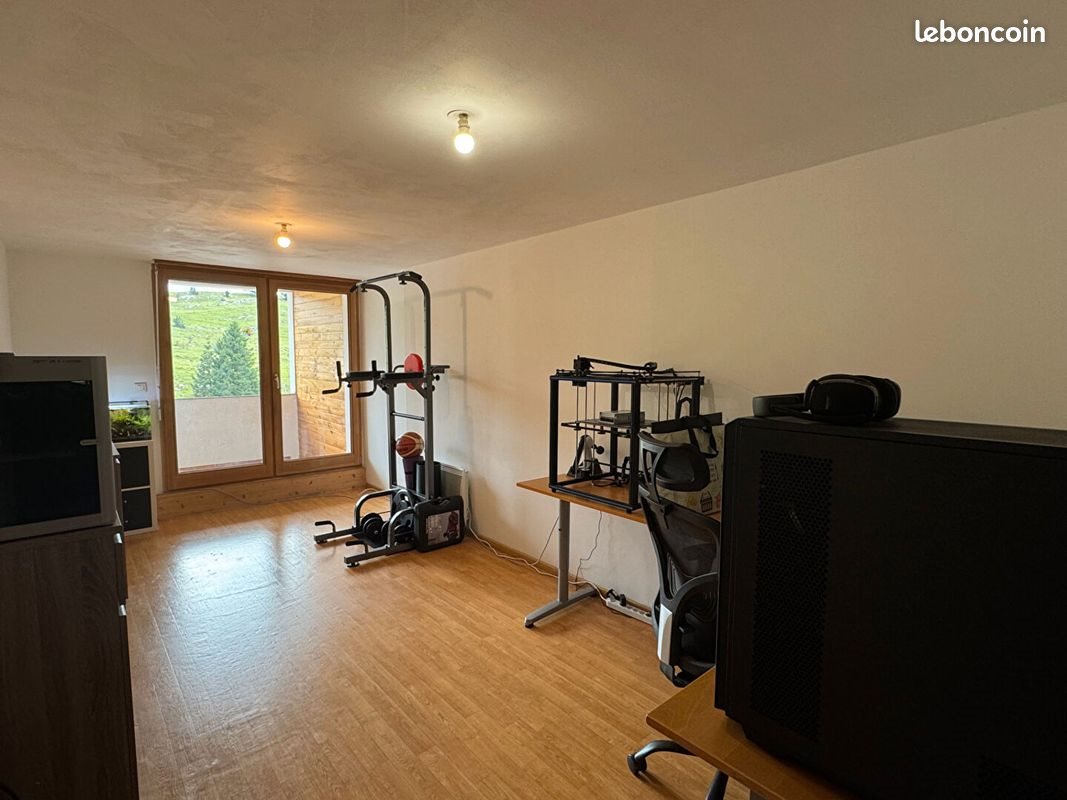 Appartement à louer, 56m², Les Fourgs