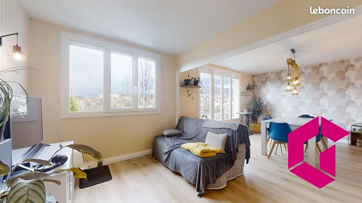 Appartement à vendre, 71m², Annonay