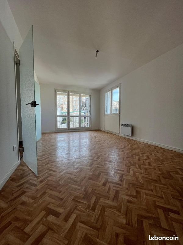 Appartement à louer, 64m², Annonay