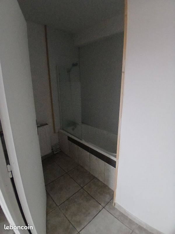 Appartement à louer, 60m², Escaudain