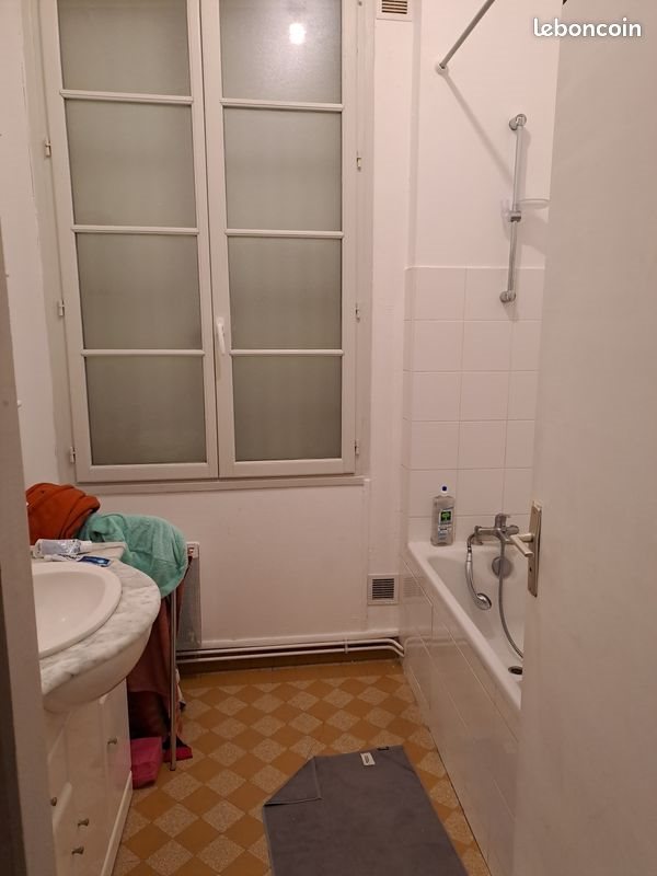 Appartement à louer, 82m², Mouthiers-sur-Boëme