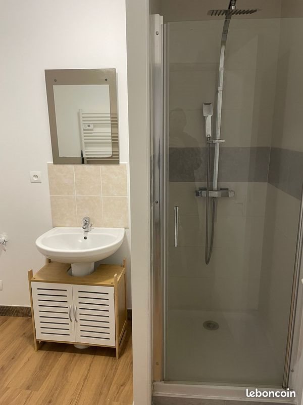 Appartement à louer, 28m², Privas