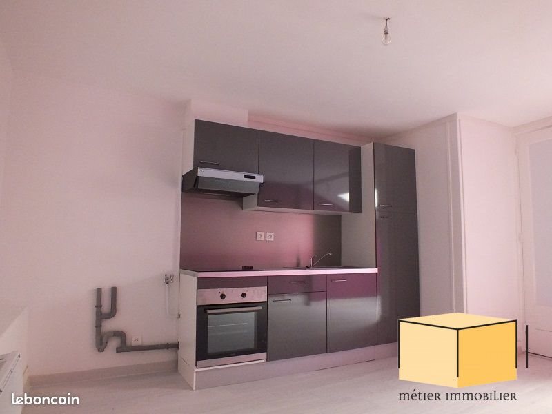 Appartement à louer, 30m², Belley
