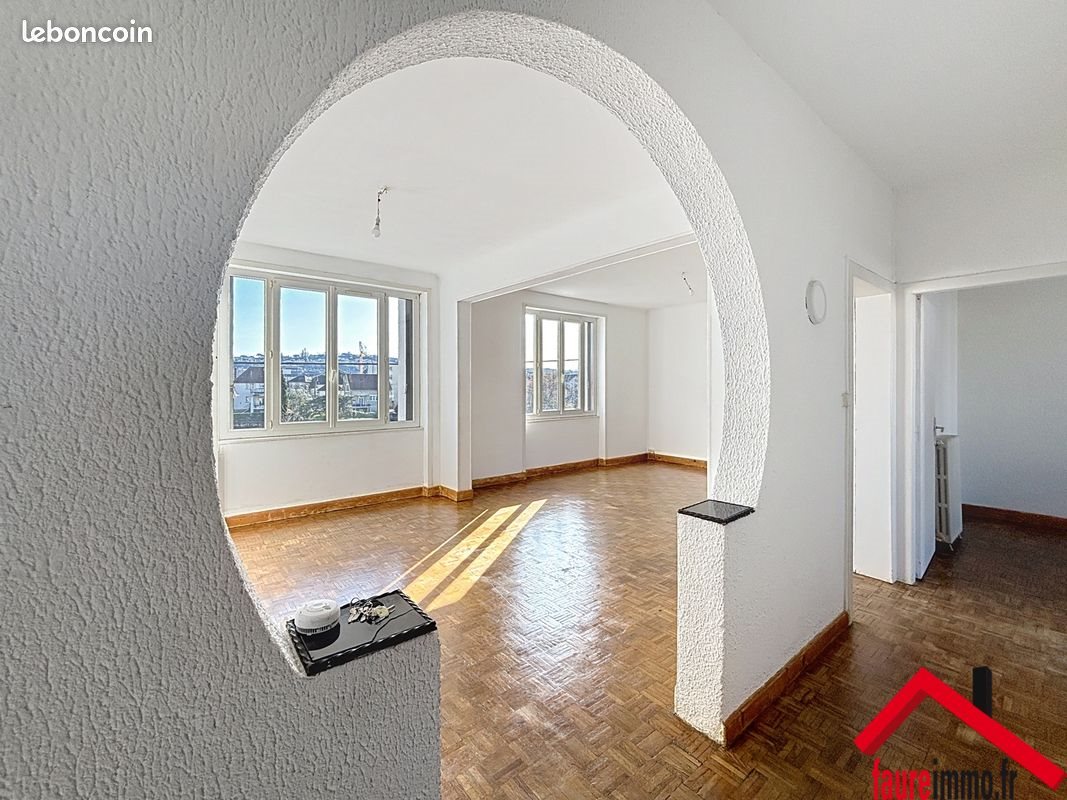 Appartement à louer, 82m², Brive-la-Gaillarde