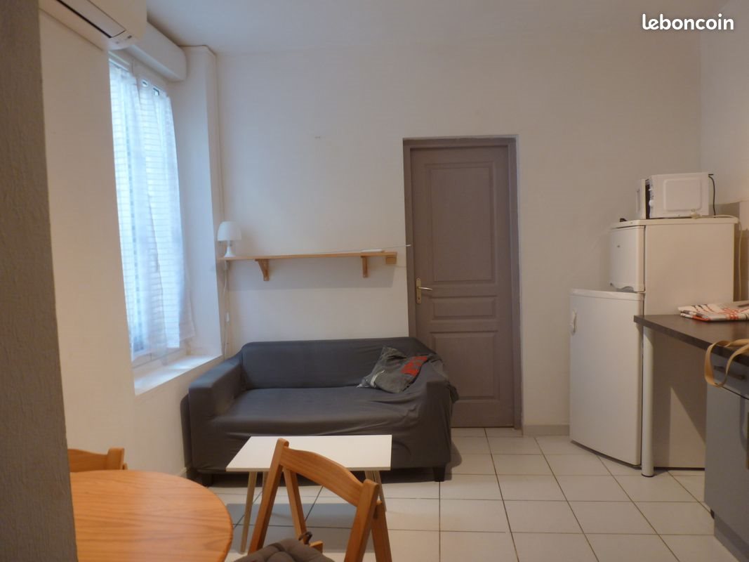 Appartement à louer, 30m², Nîmes