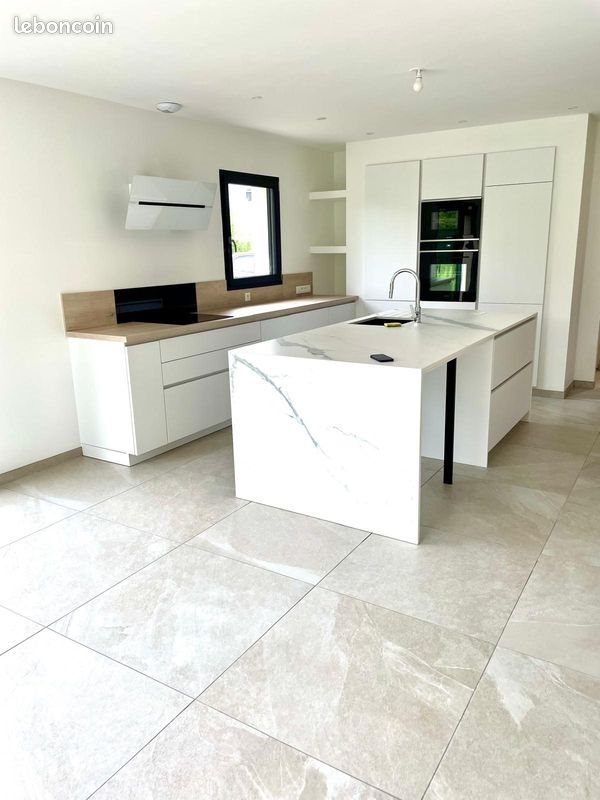 Maison à vendre, 130m², Saint-Laurent-de-Mure