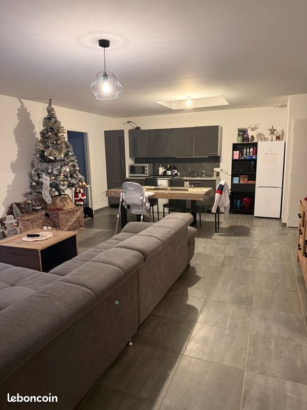 Maison à louer, 83m², Sainte-Pazanne