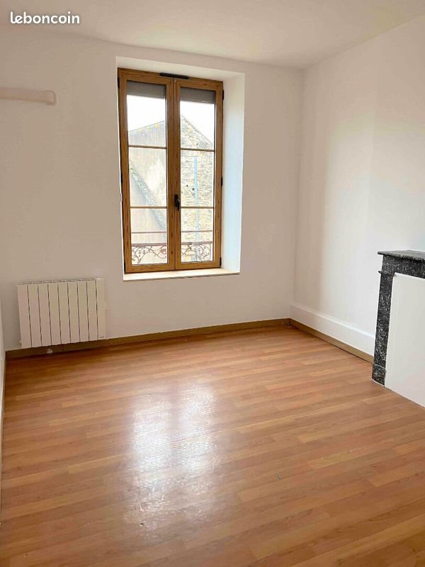Appartement à louer, 74m², Egreville