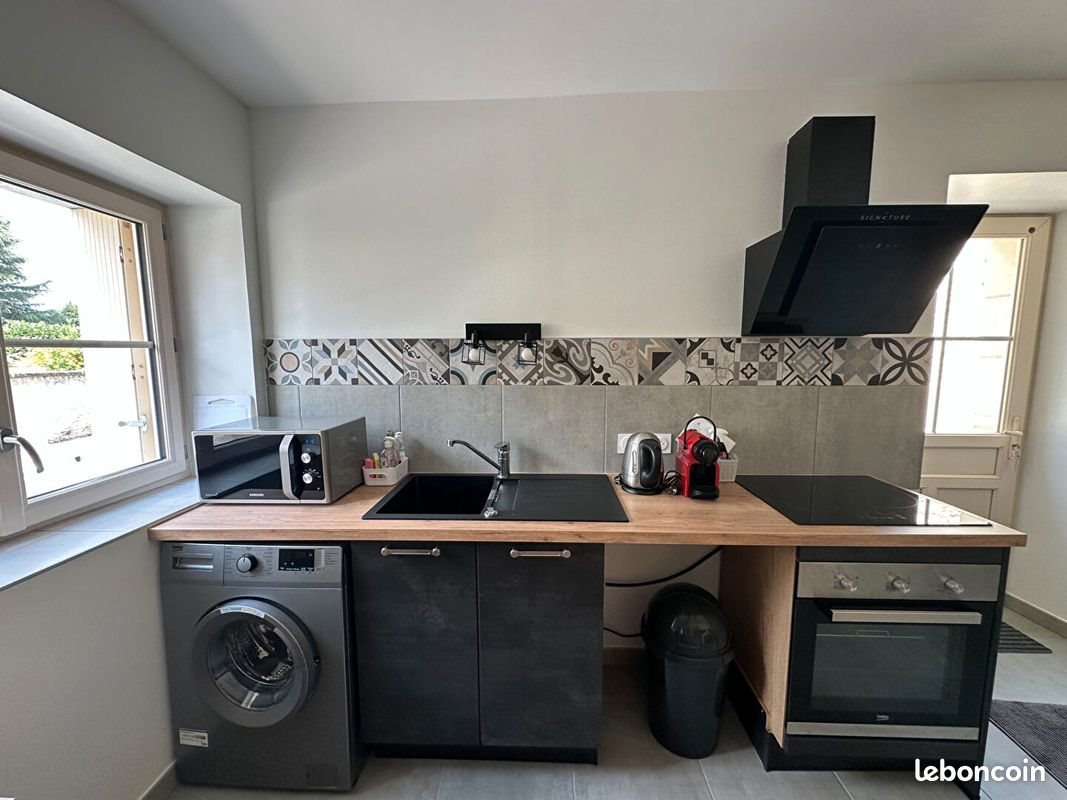 Maison à louer, 34m², Anché