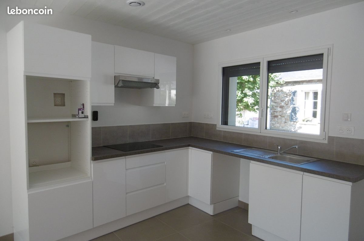 Maison à louer, 95m², Saint-Etienne-de-Montluc