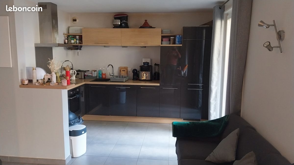 Appartement à louer, 62m², Gex