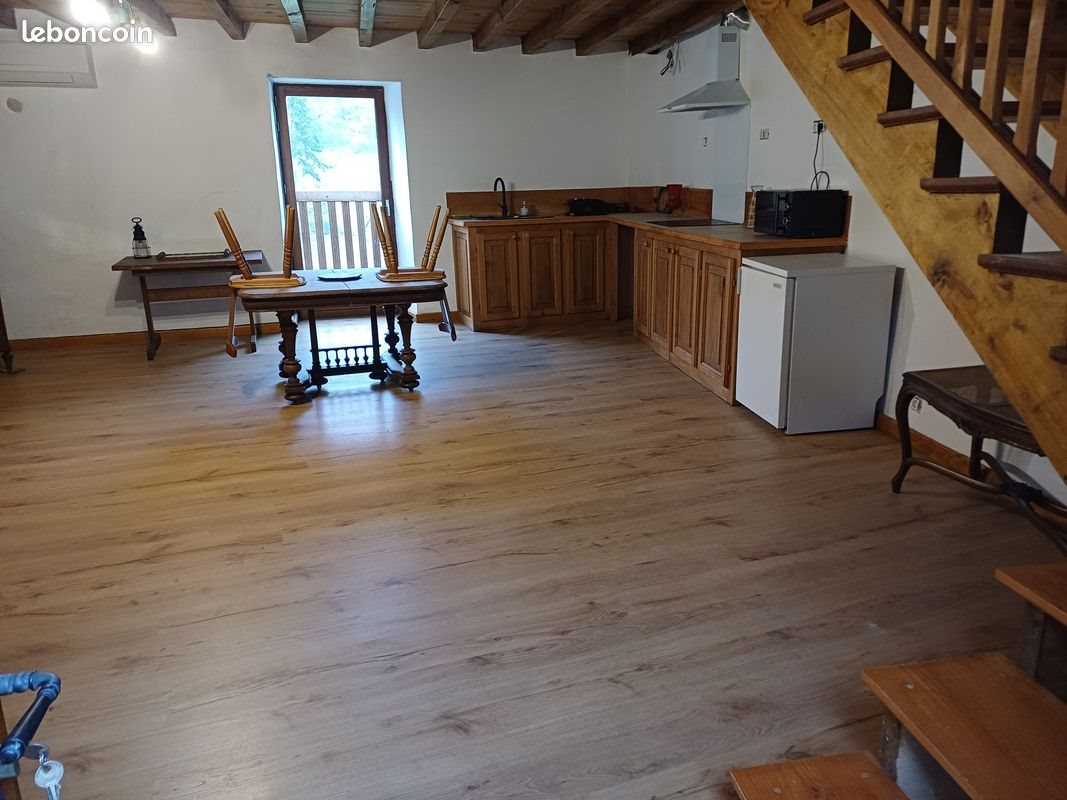 Maison à louer, 80m², Montferrier