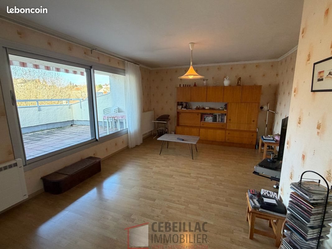 Appartement à vendre, 97m², Saint-Flour