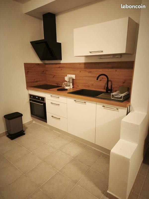 Appartement à louer, 55m², Pernes-les-Fontaines