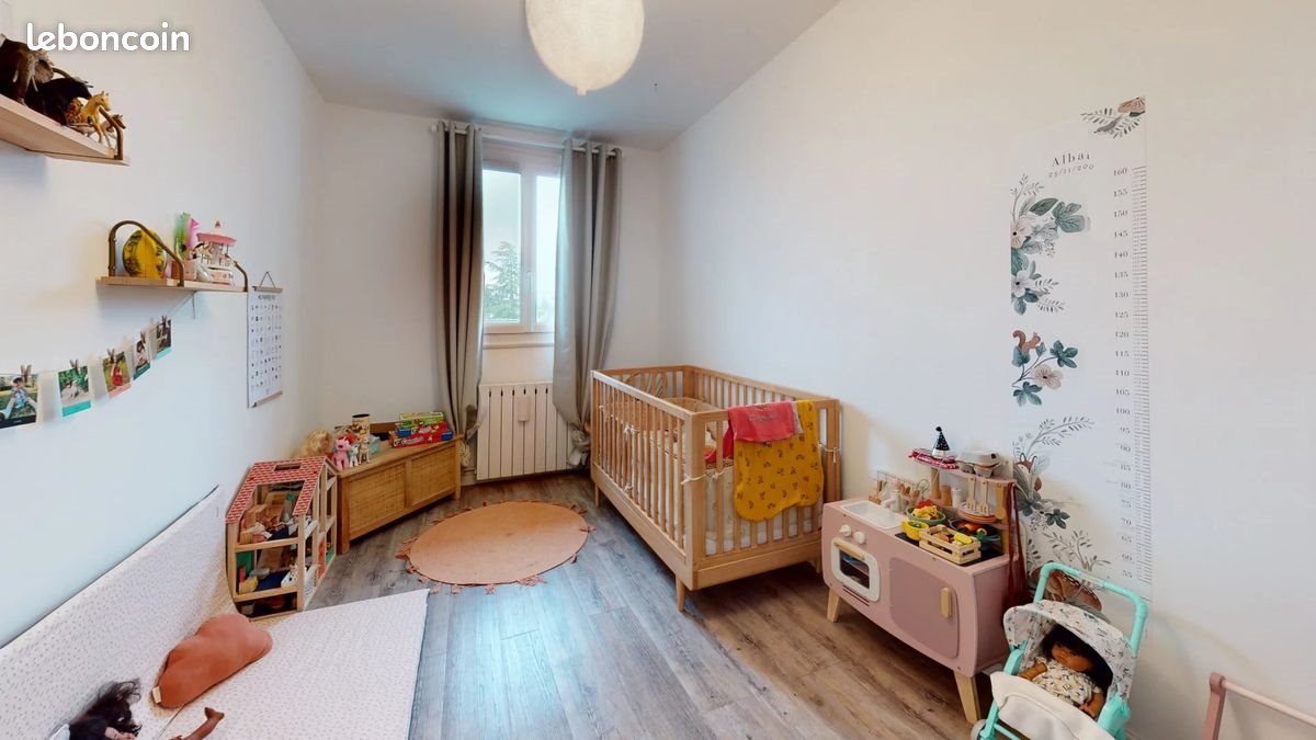 Appartement à vendre, 69m², Le Mesnil-Saint-Denis