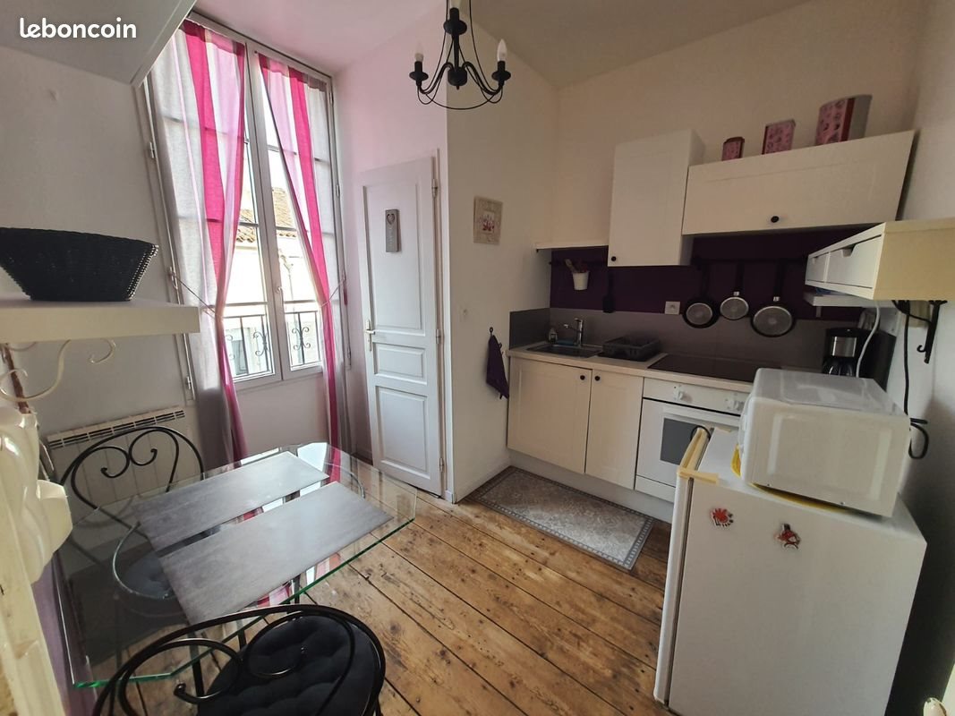 Appartement à louer, 30m², Cognac