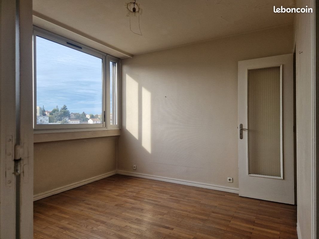Appartement à louer, 46m², Saint-Etienne