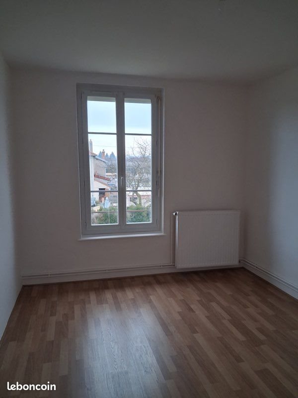 Appartement à louer, 62m², Gueugnon